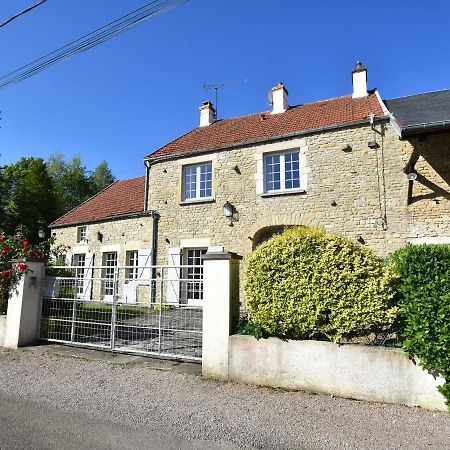 Modern Holiday Home On The Meadows Vault-de-Lugny Oda fotoğraf